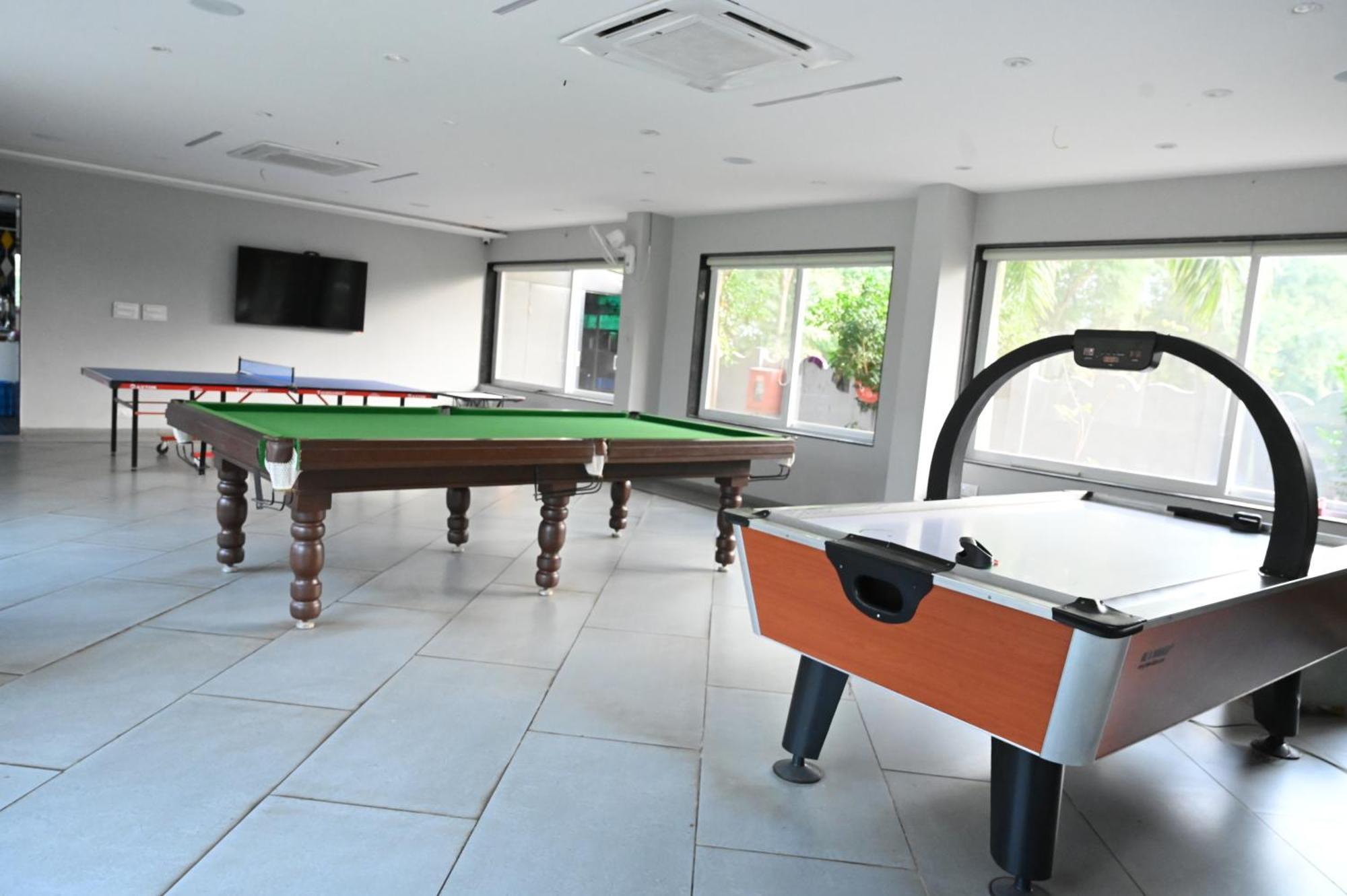 Krishna Riverside Resort Vasad Dış mekan fotoğraf